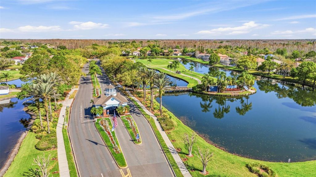 Image 59 of property listing at 4103 HERITAGE LAKE COURT, Lutz, FL 33558