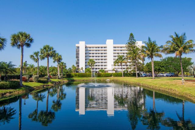 5059 N Highway A1a 202, Fort Pierce, FL 34949