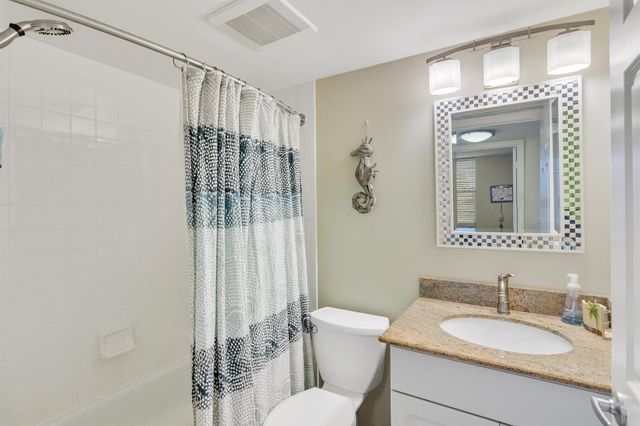 5059 N Highway A1a 202, Fort Pierce, FL 34949