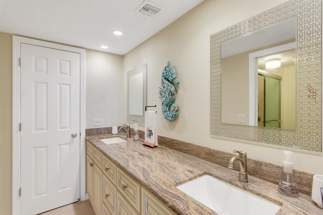 5059 N Highway A1a 202, Fort Pierce, FL 34949