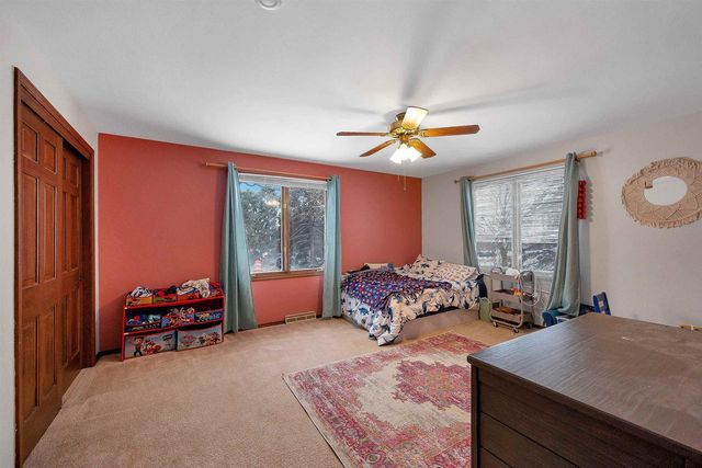 2780 S RIDGE ROAD, Green Bay, WI 54304