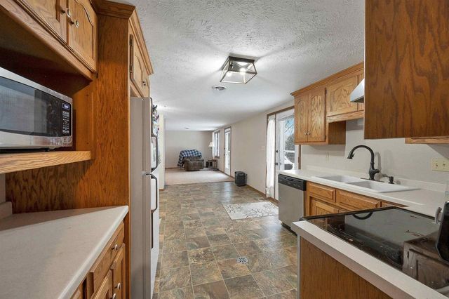 2780 S RIDGE ROAD, Green Bay, WI 54304