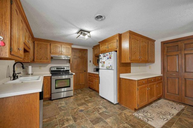 2780 S RIDGE ROAD, Green Bay, WI 54304