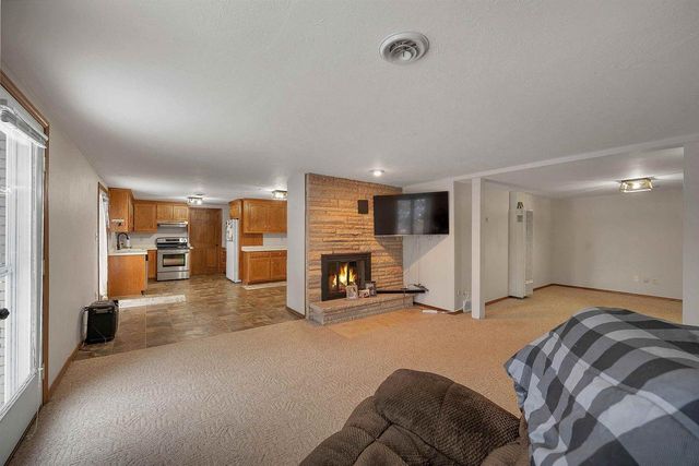 2780 S RIDGE ROAD, Green Bay, WI 54304