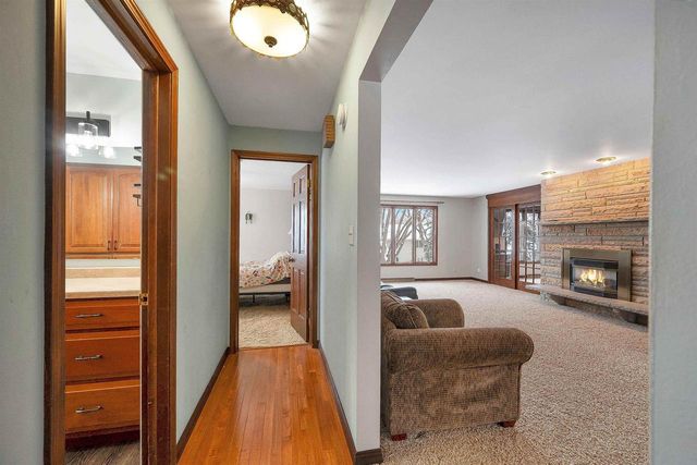 2780 S RIDGE ROAD, Green Bay, WI 54304