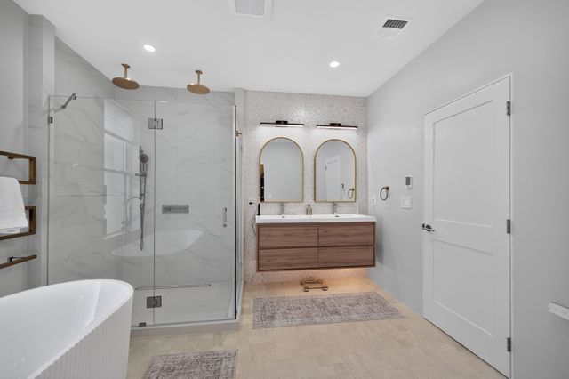 409 Pearl St, Reading, MA 01867