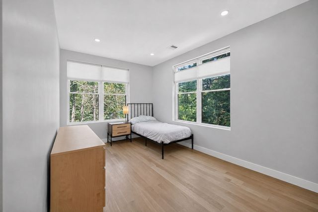 409 Pearl St, Reading, MA 01867