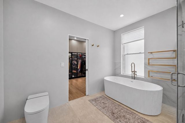 409 Pearl St, Reading, MA 01867
