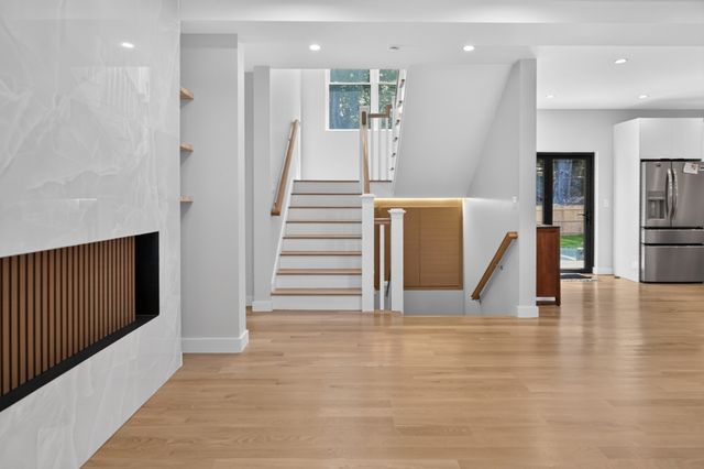 409 Pearl St, Reading, MA 01867