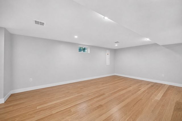 409 Pearl St, Reading, MA 01867