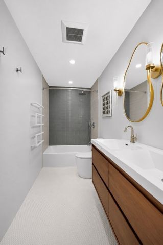 409 Pearl St, Reading, MA 01867