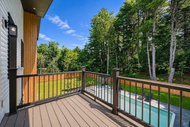409 Pearl St, Reading, MA 01867