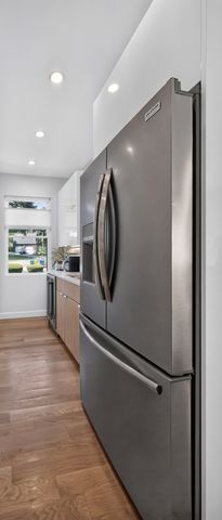 409 Pearl St, Reading, MA 01867