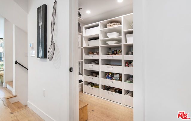 5317 Pacific Avenue, Marina Del Rey, CA 90292