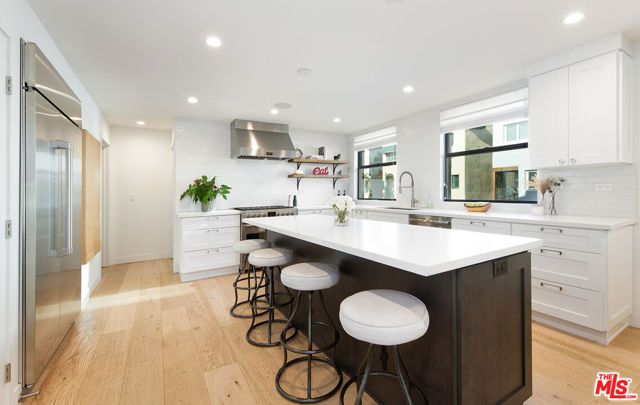 5317 Pacific Avenue, Marina Del Rey, CA 90292