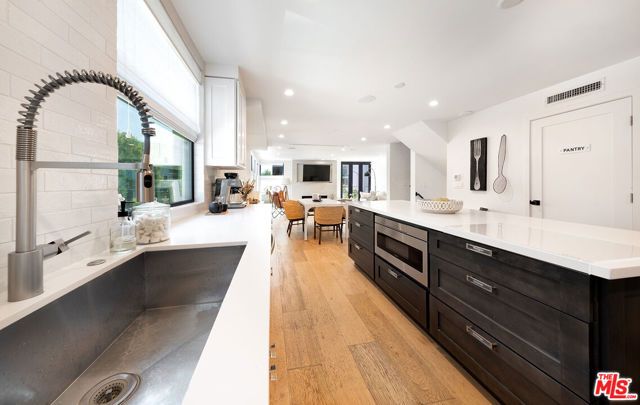 5317 Pacific Avenue, Marina Del Rey, CA 90292