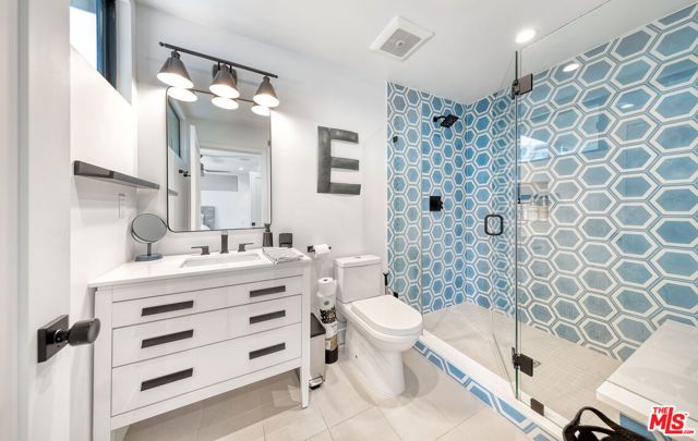 5317 Pacific Avenue, Marina Del Rey, CA 90292