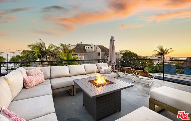 5317 Pacific Avenue, Marina Del Rey, CA 90292