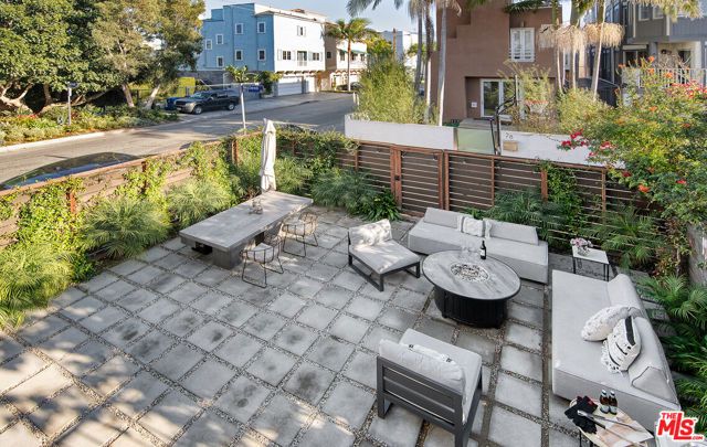 5317 Pacific Avenue, Marina Del Rey, CA 90292