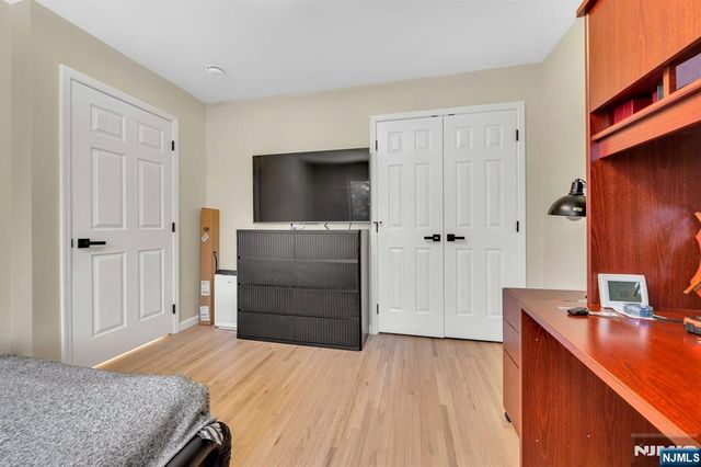 573 Kearney, Cliffside Park, NJ 07010