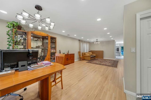 573 Kearney, Cliffside Park, NJ 07010