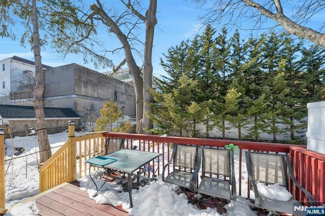 573 Kearney, Cliffside Park, NJ 07010