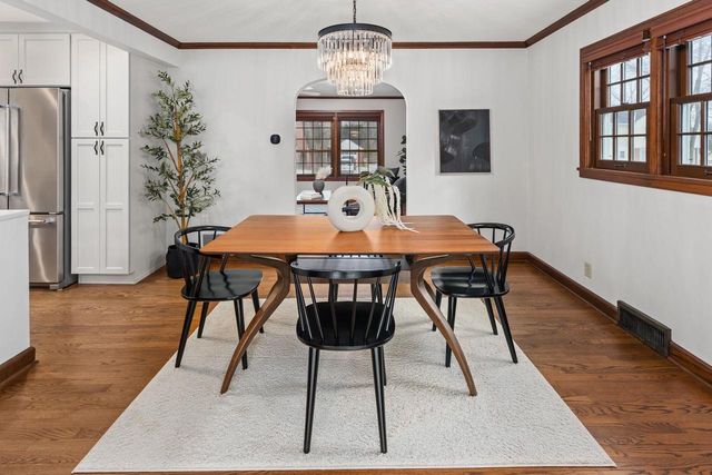 1106 Tumalo Trail, Madison, WI 53711