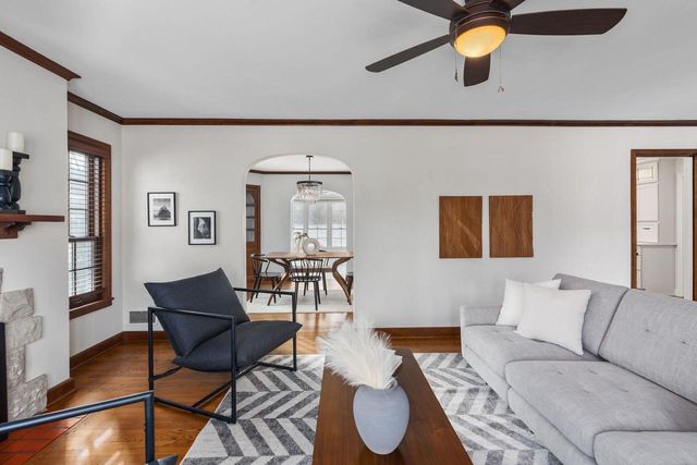 1106 Tumalo Trail, Madison, WI 53711