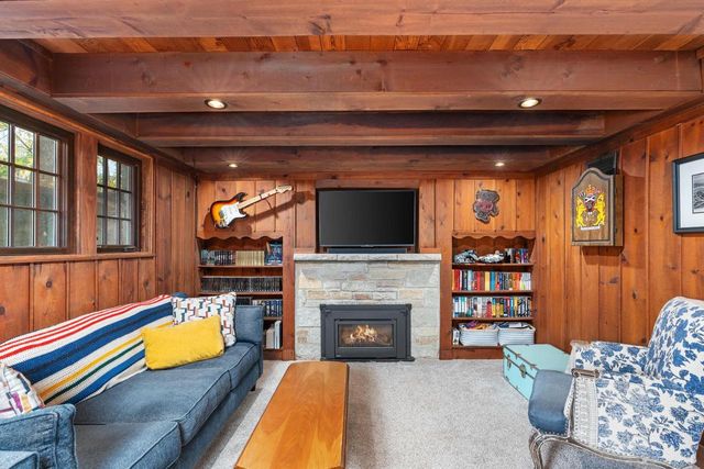 1106 Tumalo Trail, Madison, WI 53711