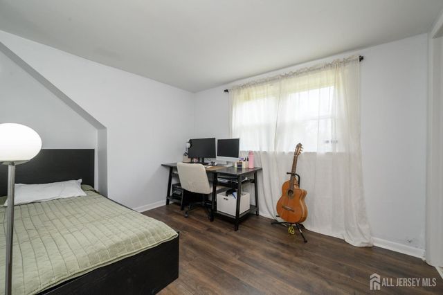 2010 S Brighton Avenue, Clementon, NJ 08021