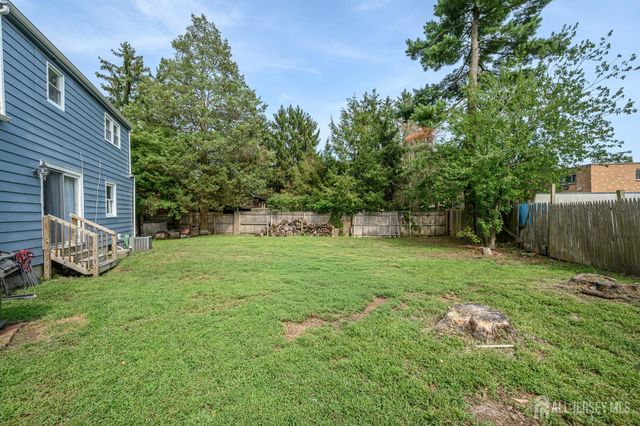 2010 S Brighton Avenue, Clementon, NJ 08021