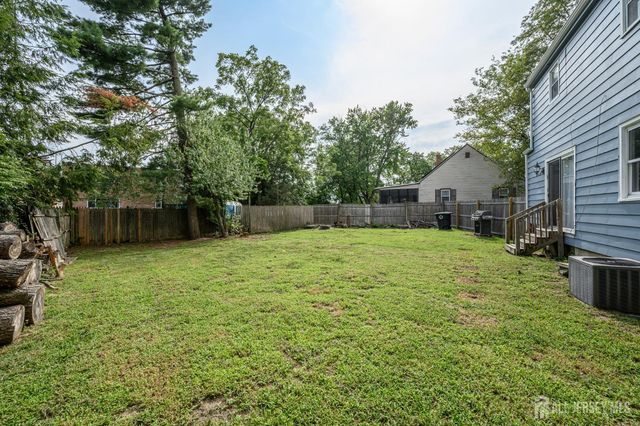 2010 S Brighton Avenue, Clementon, NJ 08021