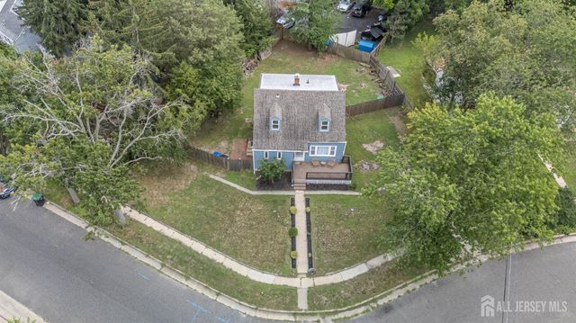2010 S Brighton Avenue, Clementon, NJ 08021