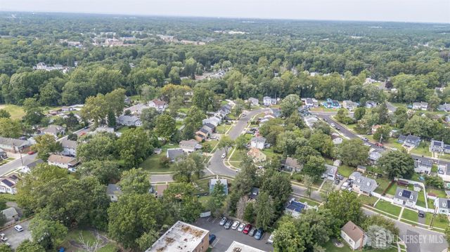 2010 S Brighton Avenue, Clementon, NJ 08021