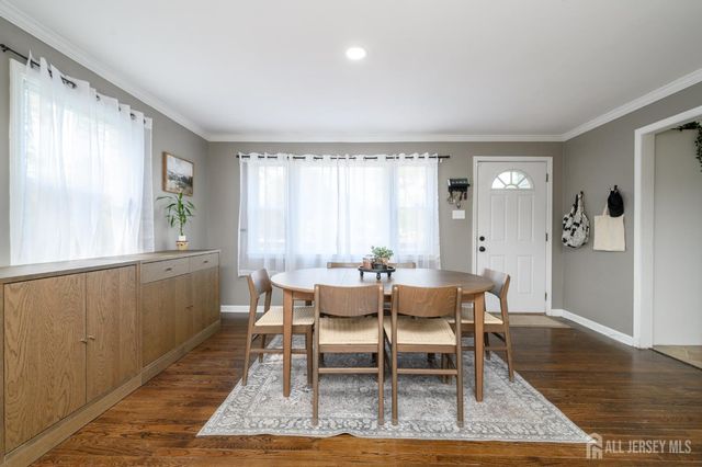 2010 S Brighton Avenue, Clementon, NJ 08021