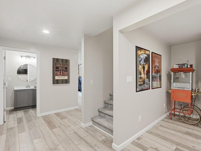 3513 Olde Howell ROAD, Waukesha, WI 53188
