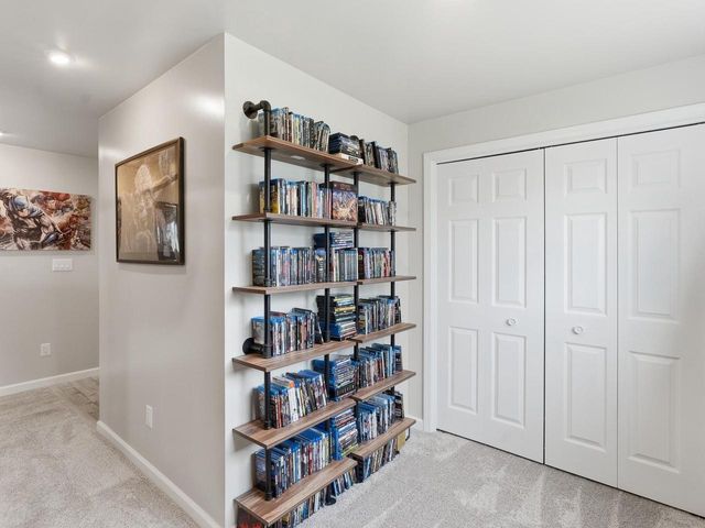 3513 Olde Howell ROAD, Waukesha, WI 53188