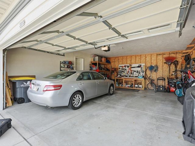 3513 Olde Howell ROAD, Waukesha, WI 53188