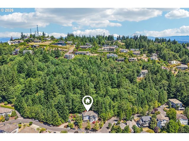 9750 Se WESTVIEW Ct, Happy Valley, OR 97086