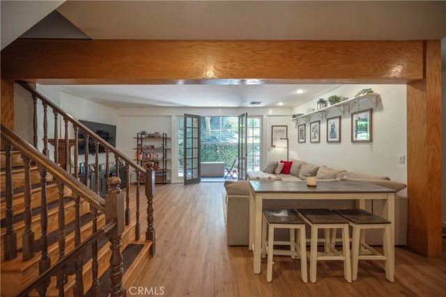 24420 Victory, West Hills, CA 91367