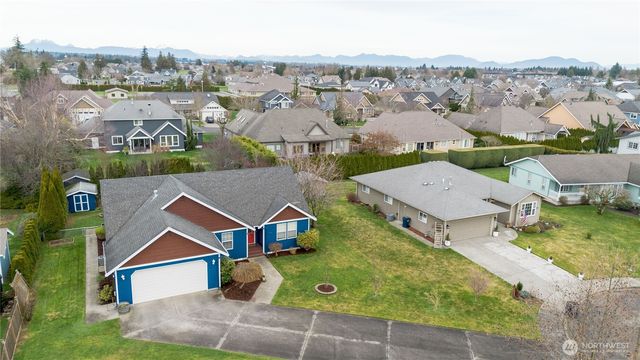 816 Cedar Drive, Lynden, WA 98264