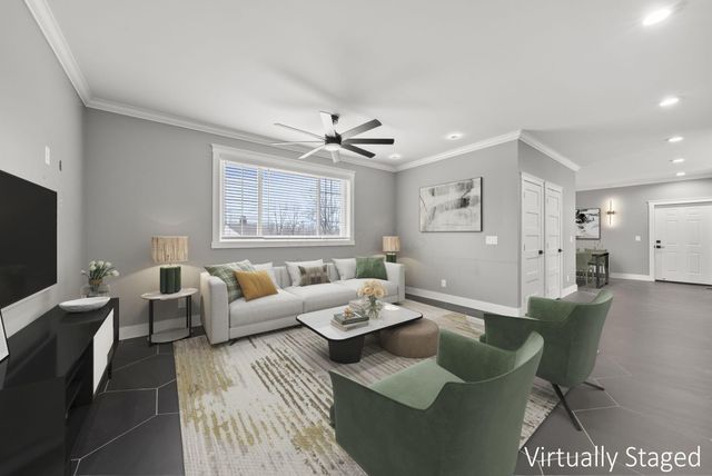 531 Emmit Avenue, Columbus, OH 43228