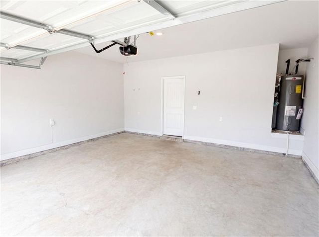 11916 Lovejoy Crossing Place, Hampton, GA 30228