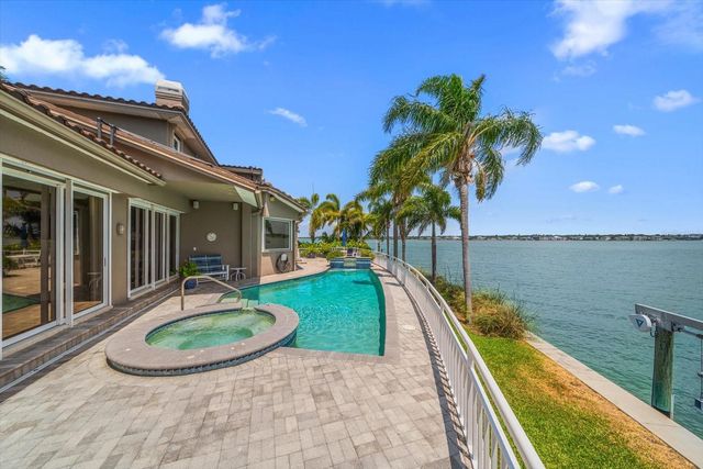 2247 DONATO DRIVE, Belleair Beach, FL 33786