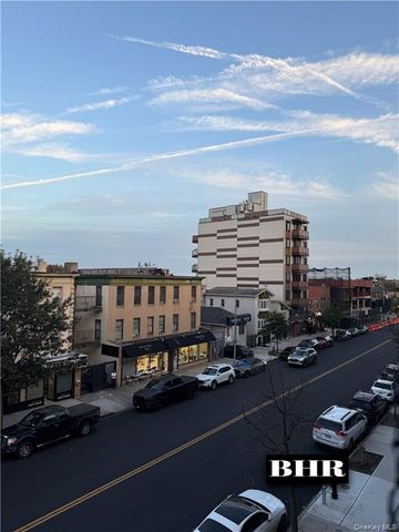 150 West End Avenue 3B, Brooklyn, NY 11235