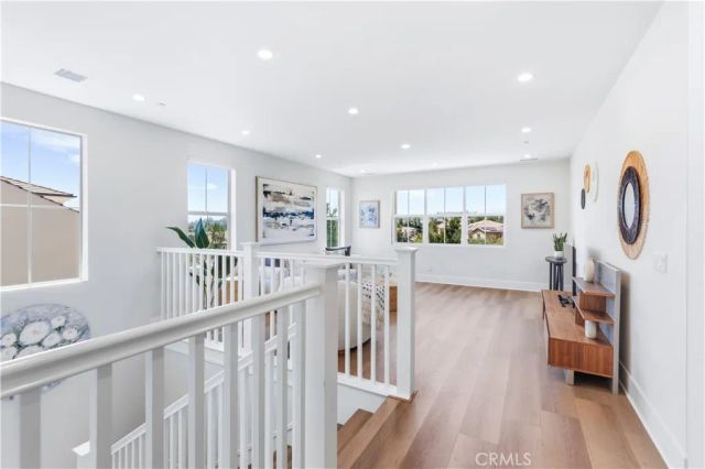 63 Longchamp, Irvine, CA 92602