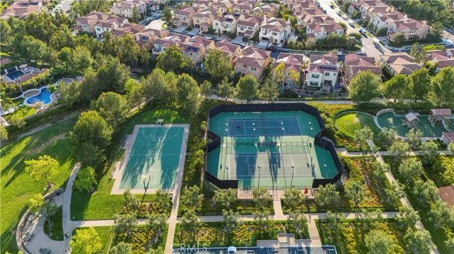 63 Longchamp, Irvine, CA 92602