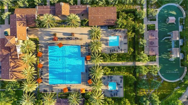 63 Longchamp, Irvine, CA 92602