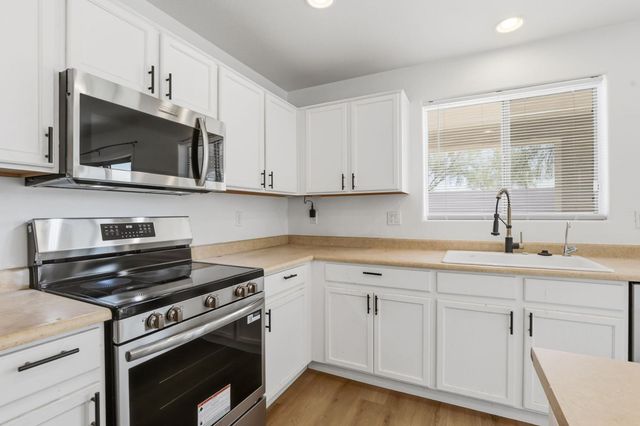 27513 N 63rd Drive, Phoenix, AZ 85083