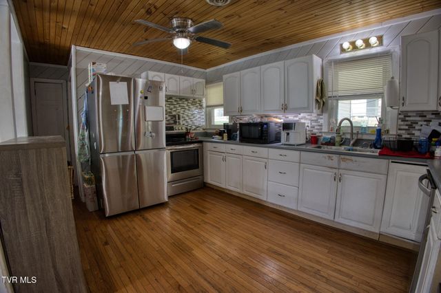 1721 Siam Road, Elizabethton, TN 37643